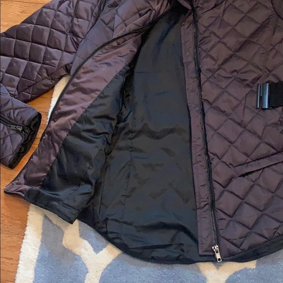 Plum/purple light puffer jacket. - Picture 4 of 15